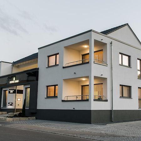 Business And Family Homes Burgau Luaran gambar