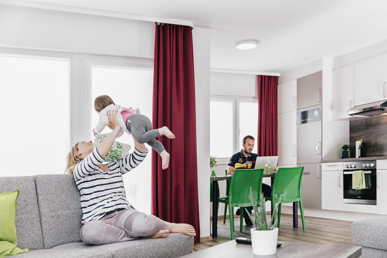 Business And Family Homes Burgau Luaran gambar