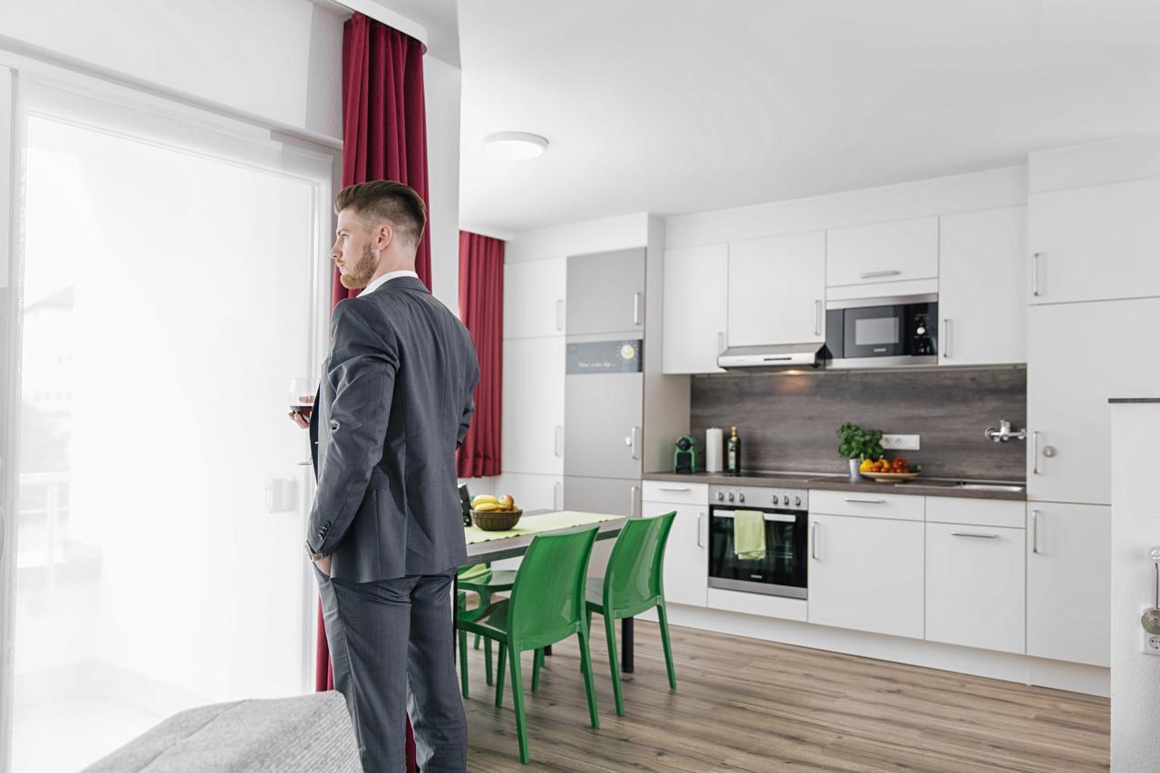 Business And Family Homes Burgau Luaran gambar