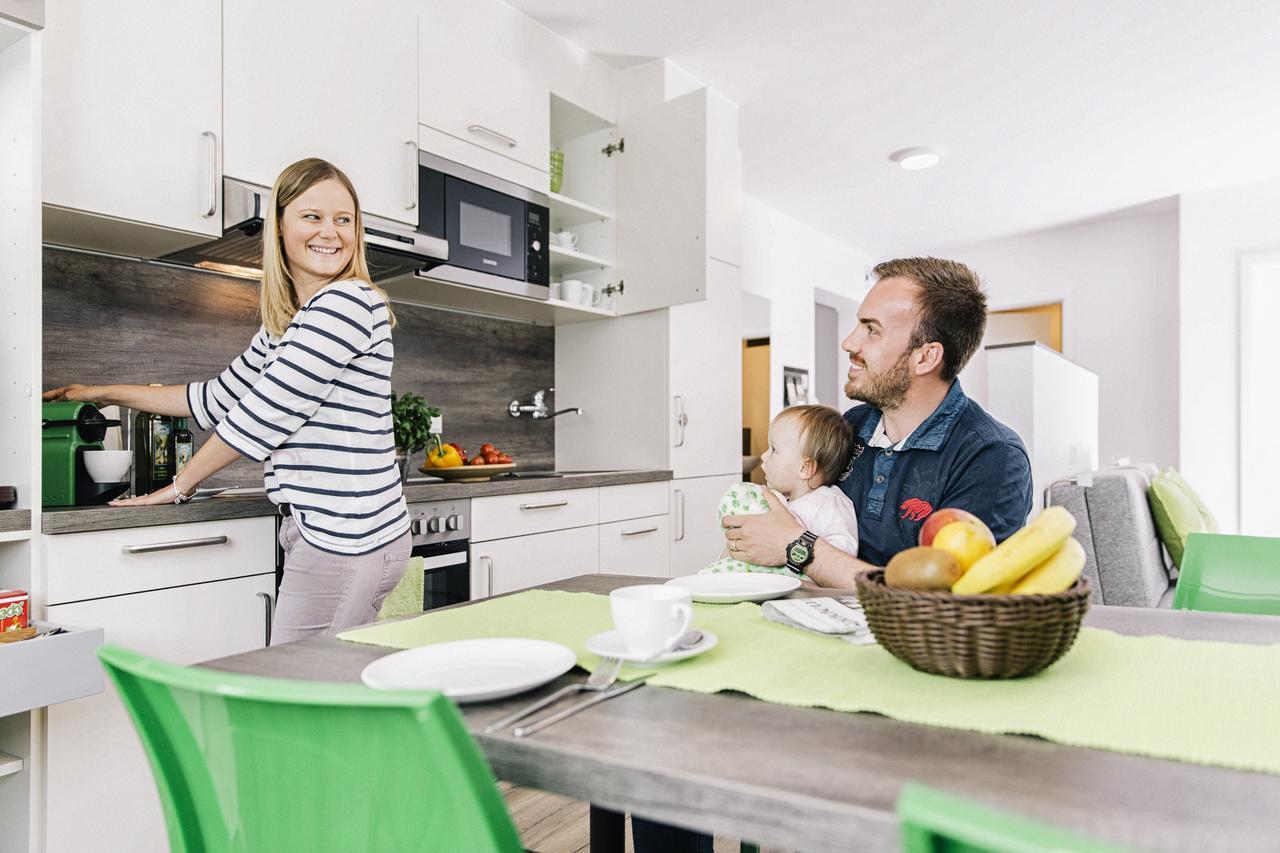 Business And Family Homes Burgau Luaran gambar